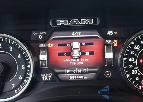 2021 Ram 1500 Big Horn 4X4 6'4 Box из США, поврежденный, VIN 1C6SRFBT5MN759560